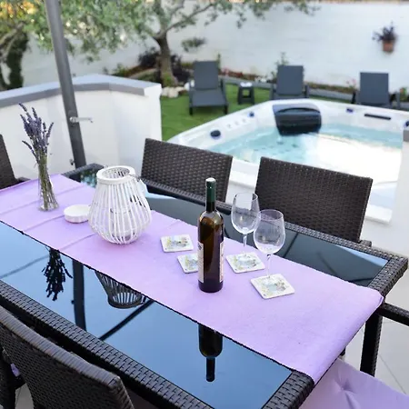 Apartman Modric Apartment *